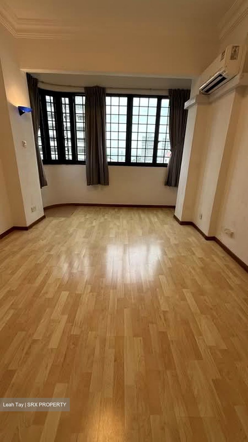 Ocean Park (D15), Condominium #566467571